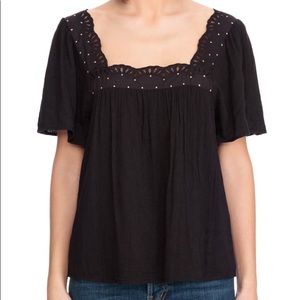 Sézane Bea Scalloped Top